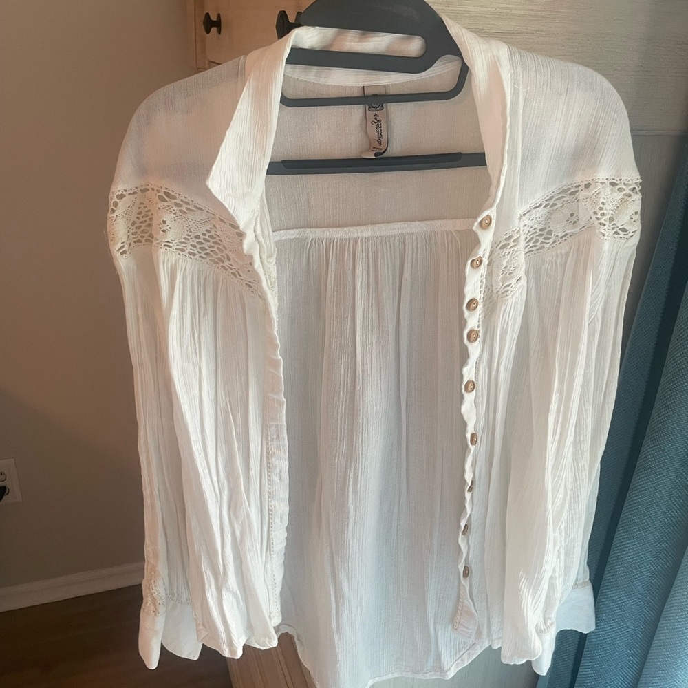 American Rag White Blouse with Flutter Sleeves and Notched Collar